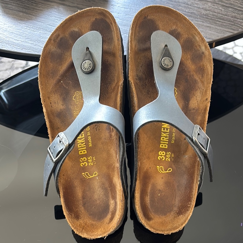 Birkenstock Gizah Metallic Blue Sandals, Sz 38, fits 7 1/2 -8.